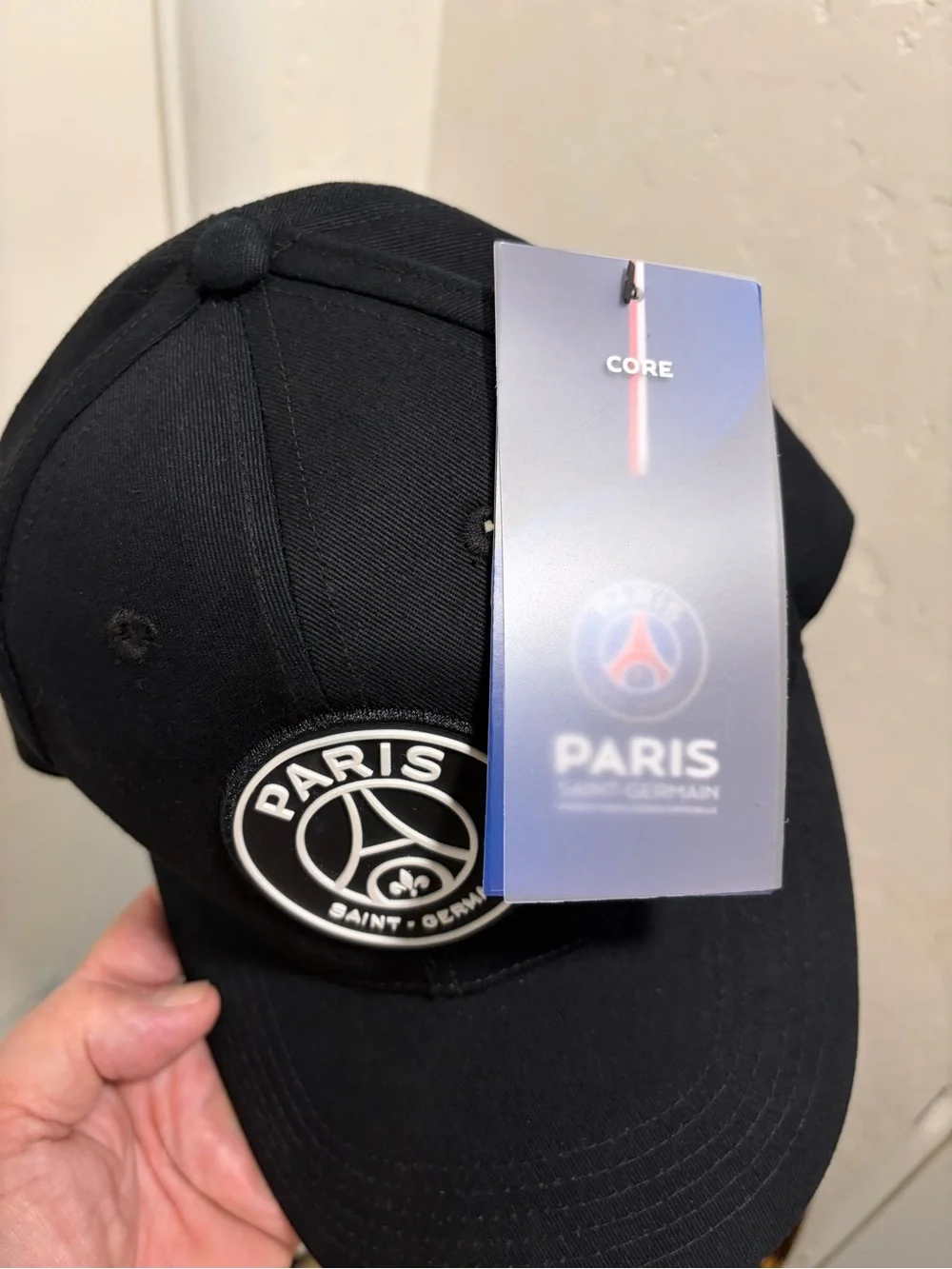 Paris Saint Germain Men’s Black Cap Hat NWT